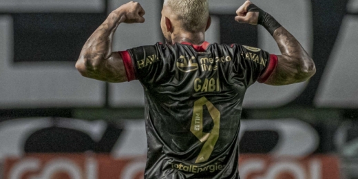 Retornos, Gabigol perto de marca expressiva e mais: o que ficar de olho no Flamengo contra o Atlético-GO
