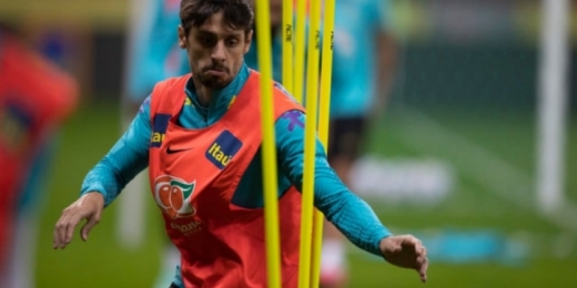 Rodrigo Caio é preservado no duelo da Seleção Brasileira com Paraguai