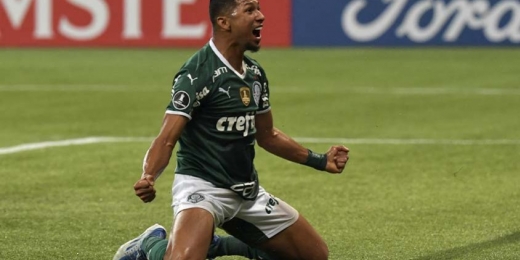 Rony iguala Raphael Veiga como maior artilheiro do Palmeiras na Libertadores