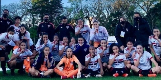 São Paulo empata com o Internacional e se classifica para a final do Brasileirão Feminino Sub-18