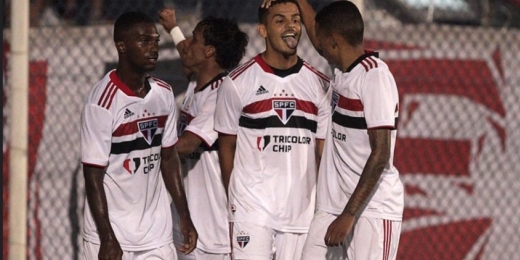 São Paulo leva susto do Vasco, mas garante vitória no fim a avança às quartas da Copinha