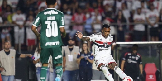 São Paulo pode ter novas vendas de jogadores na metade do ano; Ceni espera reforços