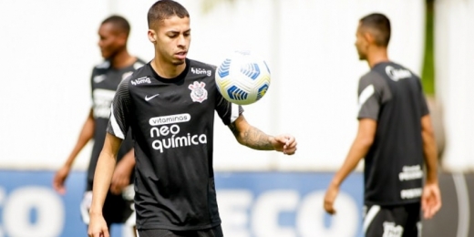 Segundo diretor do Corinthians, Gabriel Pereira e Du Queiroz estão com renovação 'encaminhada'