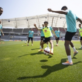 Sem Ederson, Tite comanda primeiro treino da Seleção na Coreia do Sul