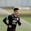 Sem jogar desde outubro, Mantuan inicia transição física no Corinthians