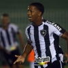 Sem Ronald, Ênio pode recuperar espaço e ganhar chance no Botafogo