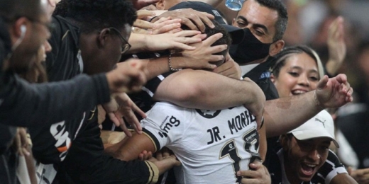 Sem sustos, Corinthians bate a Portuguesa-RJ e avança às oitavas da Copa do Brasil