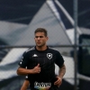 Técnico do Botafogo fala sobre Rafael Moura: ‘A gente está fazendo com ele um trabalho de evolução gradativa’