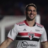 Titular e gol: veja os números de Calleri no empate do São Paulo