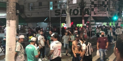 Torcedores de Palmeiras e Atlético-MG vivem clima amigável e dividem ansiedades no Allianz Parque