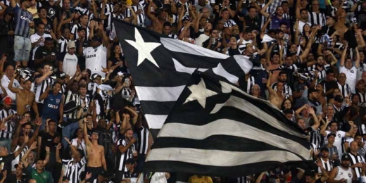 Torcida do Botafogo prepara carreata para acompanhar ônibus do time no próximo jogo do Brasileirão