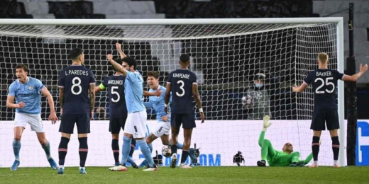 Uefa estuda excluir regra do gol fora de casa em suas competições