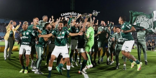 Vice do Palmeiras descarta favoritismo em grupo da Libertadores e lembra Itália