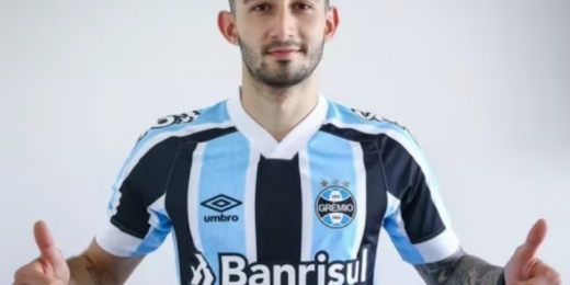 Villasanti é apresentado ao Grêmio e fala das suas características