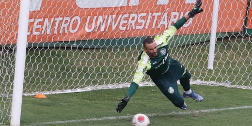 Visando o Mundial, Palmeiras intensifica treinos de faltas e pênaltis