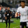 Vítor Pereira reforça necessidade de rodízio no Corinthians: ‘Temos que equilibrar o time’