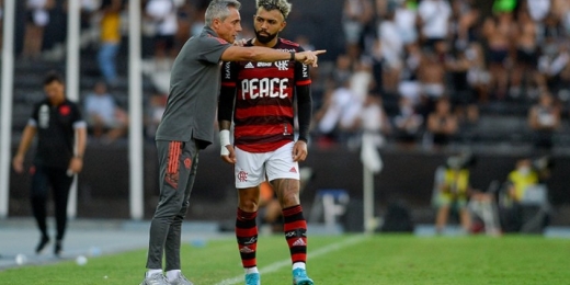 Vitória, sim, defeitos à mostra, também: o que o Flamengo precisa ajustar de olho nas semi do Carioca