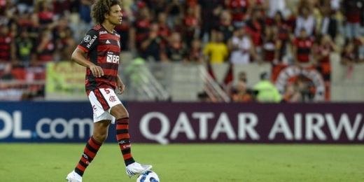 Willian Arão, do Flamengo, perde na Justiça e dívida com o Botafogo alcança R$ 5,5 milhões
