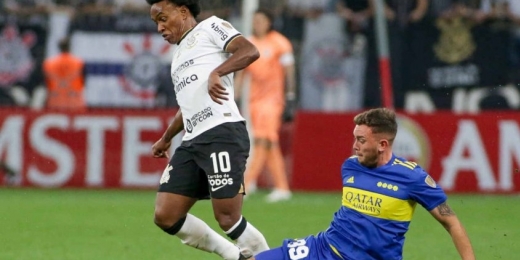 Willian condena impunidade após ato racista de torcedor do Boca contra o Corinthians