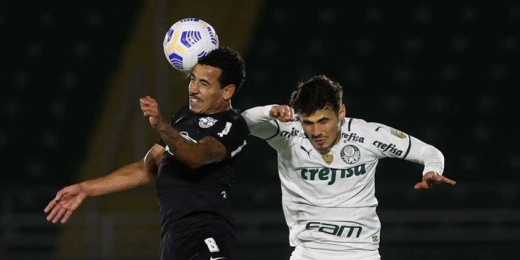 Ytalo anota hat-trick, Red Bull Bragantino supera o Palmeiras e assume a liderança do Brasileirão