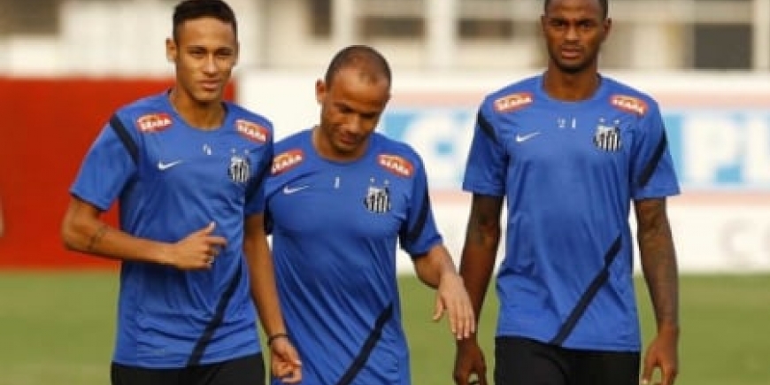 Neymar, Léo e Renê Júnior - Santos_2