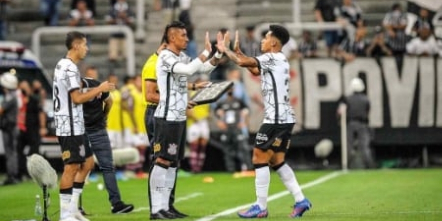 Paulinho e Du Queiroz - Corinthians_2
