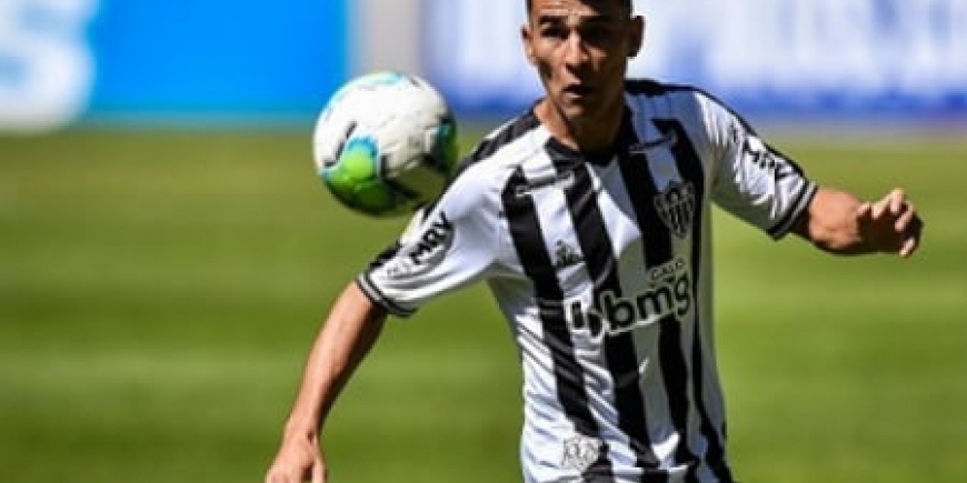 Junior Alonso tem sido dos jogadores mais regulares no Atlético-MG_11