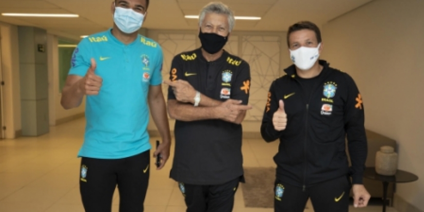 Clodoaldo, Casemiro e Juninho Paulista - Seleção Brasileira_2