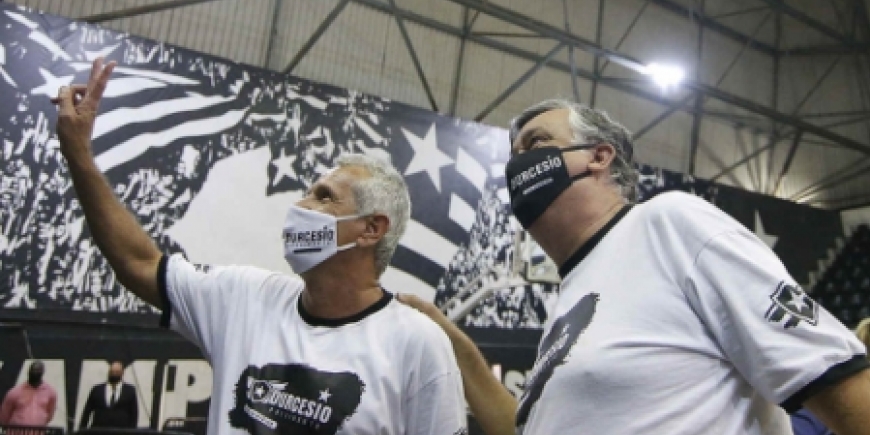 Durcesio Mello e Vinícius Assumpção - Botafogo_2