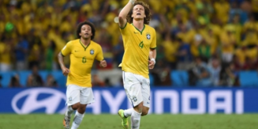 Com gols de David Luiz, o Brasil venceu por 2 a 1 nas quartas da Copa de 2014_2