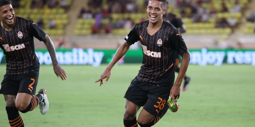 Shakhtar aceita negociar Pedrinho; Corinthians tem interesse em retorno-2